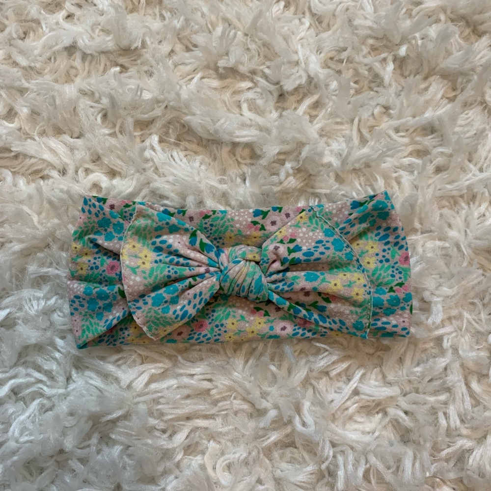 Baby bling bow printed knot